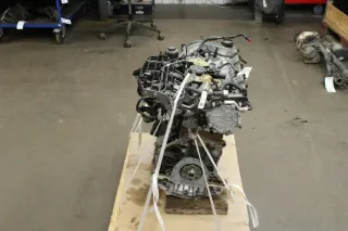 Motor Benzin - Audi A5 (2021) DMTA 06N100033F 34.810km - Bild 2
