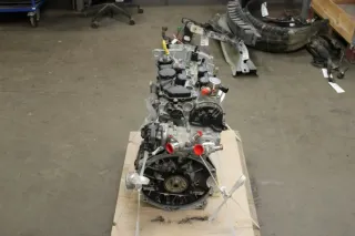 Motor Benzin - Audi A3, S3 (2021) DFYA 05E100031F 38.270km - Bild 2