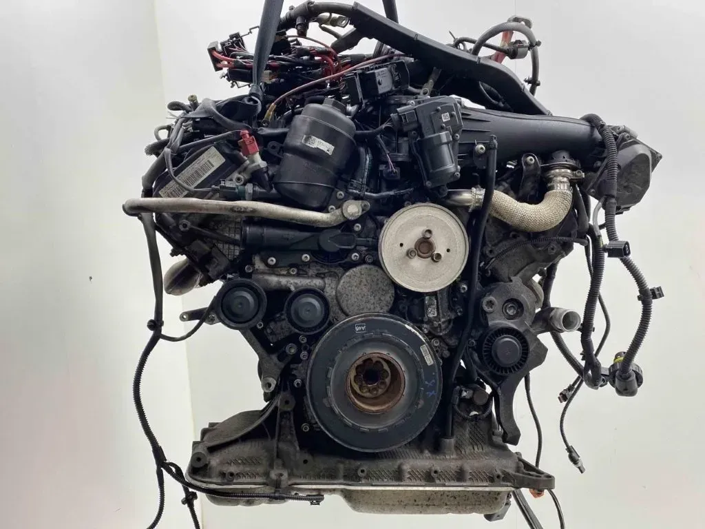 Motor Diesel - Audi A7 (2011) CDU 059 100 099 G - Bild 1