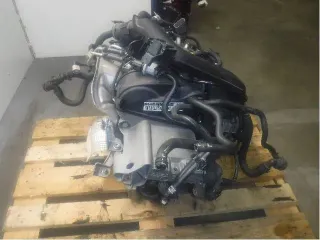 Motor Benzin - Audi Q2 (2018) CHZJ 04C 100 098 E 6.020km - Bild 3