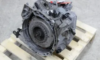 Automatikgetriebe - Ford Fiesta (2017) 2048231 - Bild 1