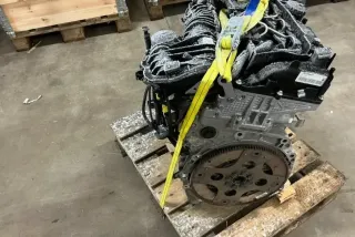 Motor Diesel - BMW 3-Series (2008) N47-D20C 11 00 2 151 734 - Bild 4