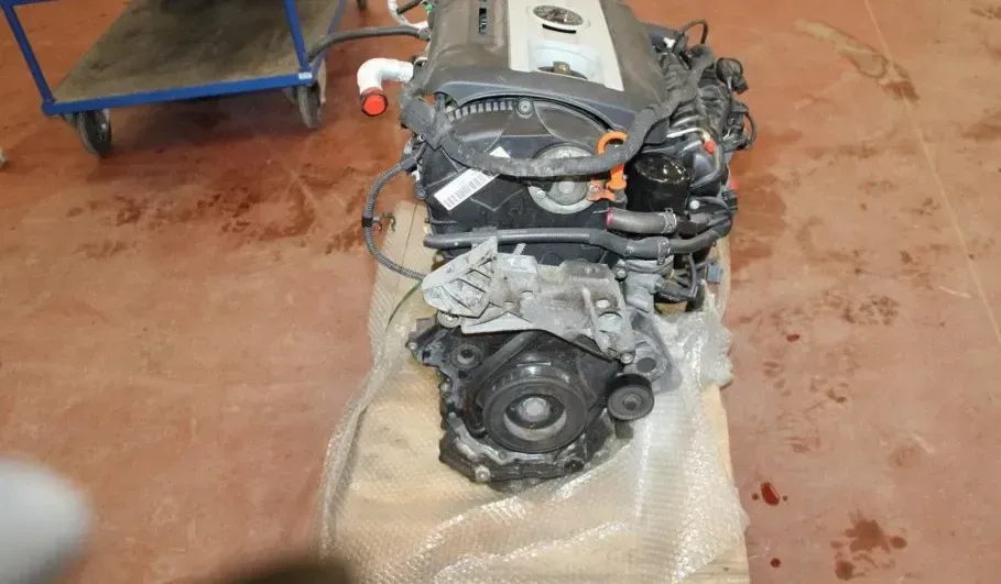 Motor Benzin - Skoda Superb (2009) BZB 06J100039M - Bild 1
