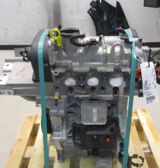 Motor Benzin - Skoda Octavia (2018) CHZD 04C100032FX 920km - Bild 4