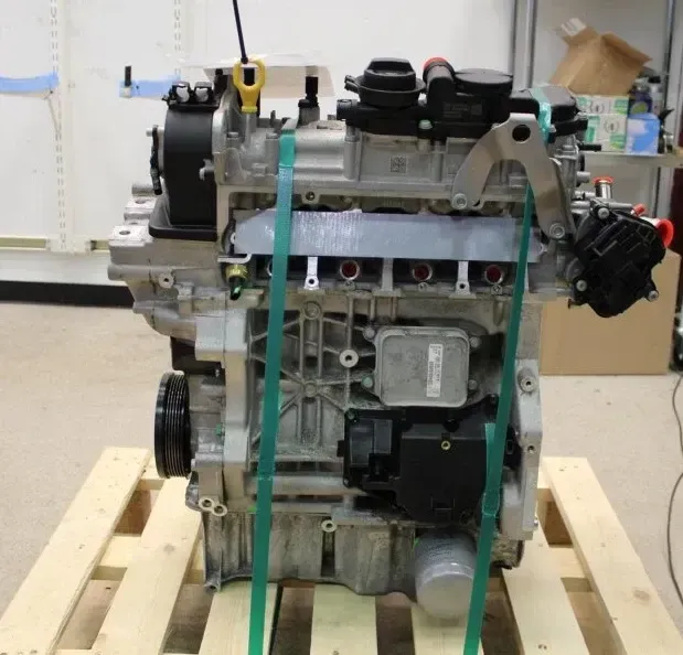 Motor Benzin - Audi A3, S3 (2021) DPCA 05E100032 18.670km - Bild 1