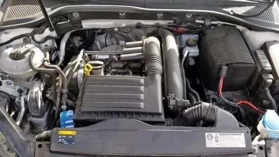 Schaltgetriebe Audi A3 CYVB SEH 0AJ300043X 46 TKM - Bild 1