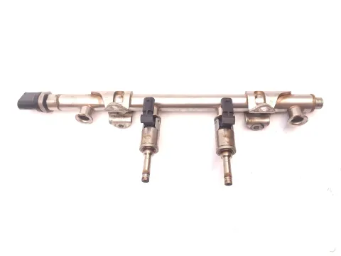 Background image for Einspritzleiste Verteiler Einspritzdüse 04E133320D VW Audi Seat Skoda