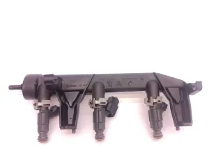 Einspritzleiste Verteiler 9675361180 Peugeot Citroen DS Opel - Bild 1