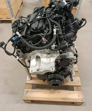 Motor Benzin - BMW 1-Series (2025) B38-A15P 4.400km - Bild 3