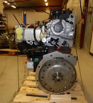 Motor Diesel - Audi A4, S4 (2015) CNHA 04L100091A 22.880km - Bild 2