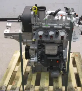 Motor Benzin - Audi A3, S3 (2017) TFSI 04C100032FX 8.740km - Bild 2