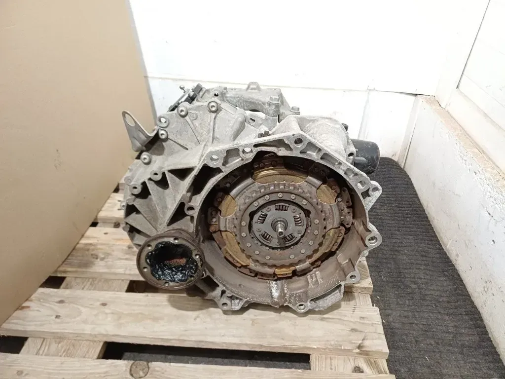 Automatikgetriebe - Skoda Octavia (2016) 0CW 300 041 D 007 - Bild 1