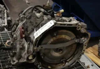 Automatikgetriebe - Renault Laguna (2011) 7711497084 119.890km - Bild 2