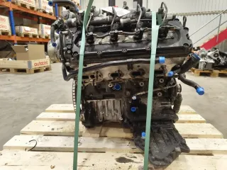 Motor Diesel - Audi A8, S8 (2008) BVN 057 100 031 C - Bild 1