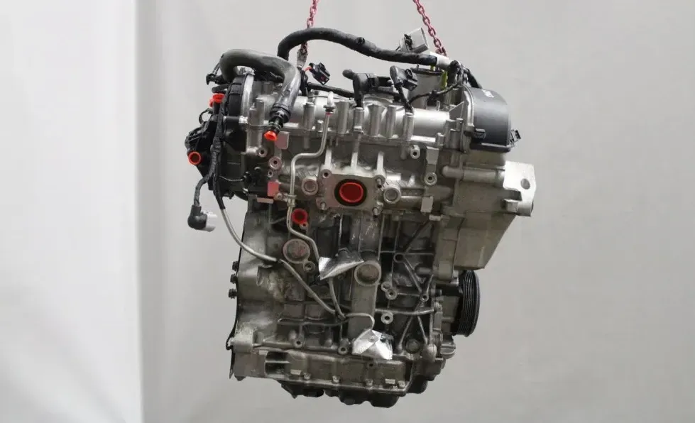 Motor Benzin - Audi A3, S3 (2015) CZCA 04E100098HX 71.090km - Bild 1