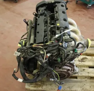 Motor Benzin - Citroen Xsara Picasso (2005) 6FZ 0135HL 88.550km - Bild 3
