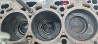 Motorblock 04L103011A VW Audi Seat Skoda CLHA CLHB CRKB CXXB CXXA DBKA 1.6 TDI - Bild 6