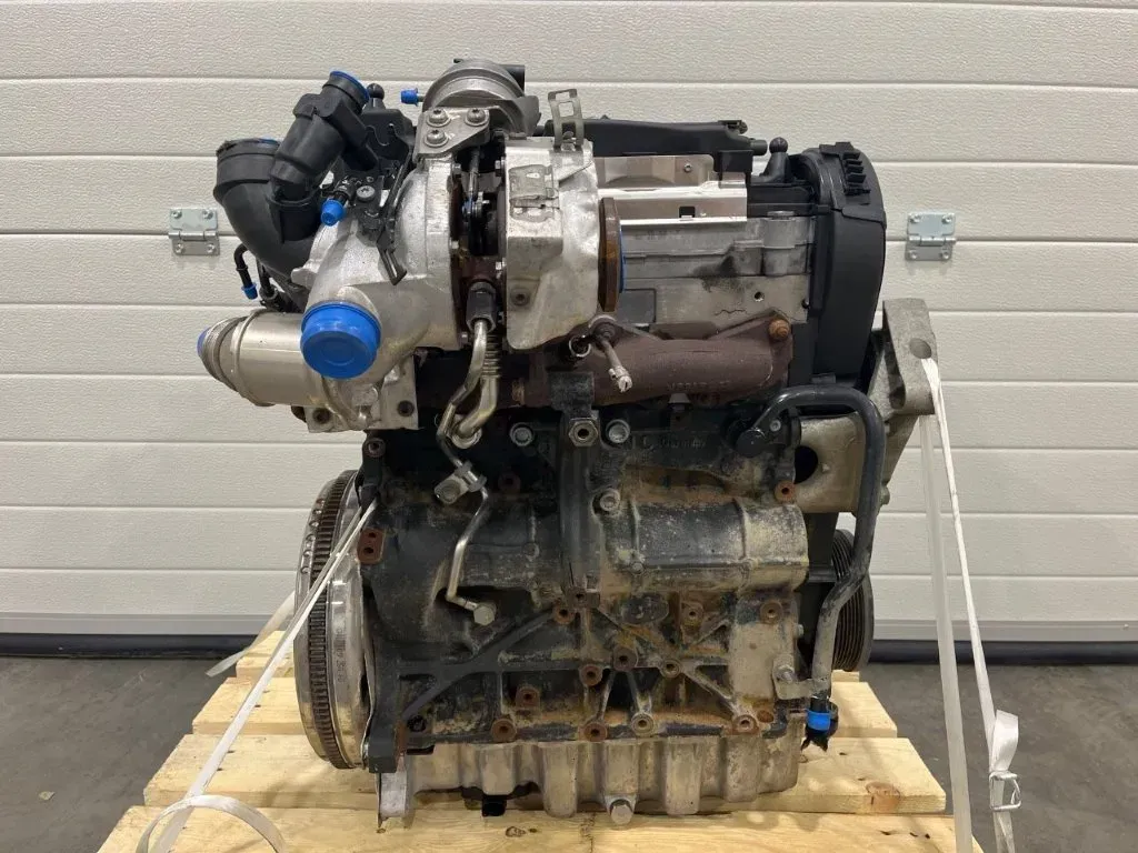 Motor Diesel - Skoda Octavia (2020) DJGA 04L100093K 84.590km - Bild 1