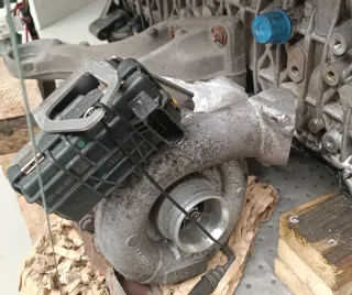 Motor 0441352 BMW E90 E91 E60 306D3 3.0 TDI M57D30 - Bild 2