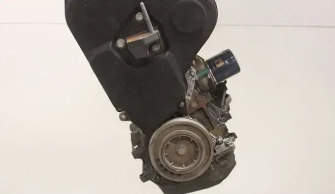 Motor Diesel - Volvo S40, V40 96-04 (2001) D4192T4 8602250 - Bild 1