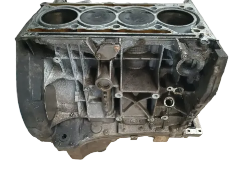 Background image for Motorblock A2710103701 Mercedes W204 W212 E C 250 D271860 M271860