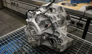 Automatikgetriebe - Renault Captur (2019) 320103289R 20.730km - Bild 1