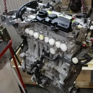 Motor Benzin - Volvo V40 12-19 (2016) 6906417 36050813 22.420km - Bild 1