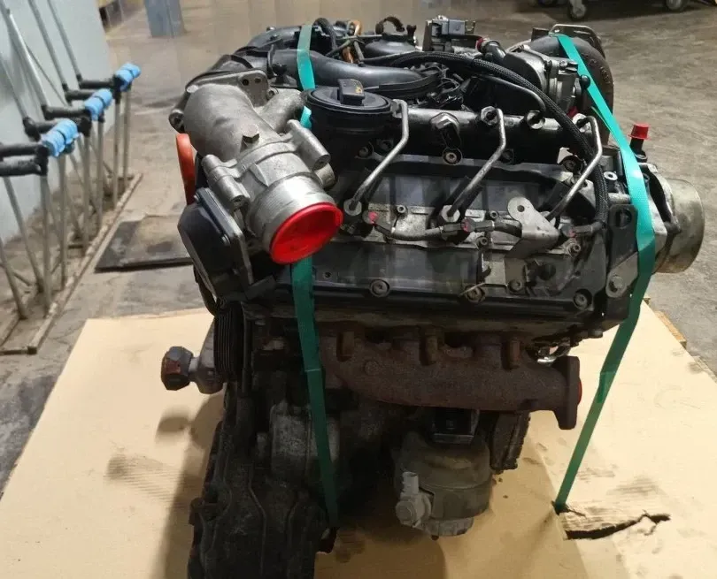 Motor Diesel - Audi A6 Allroad (2008) ASB 059100098GX - Bild 1