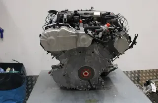 Motor Diesel - Audi A8, S8 (2010) CDSB 057100031EX - Bild 3