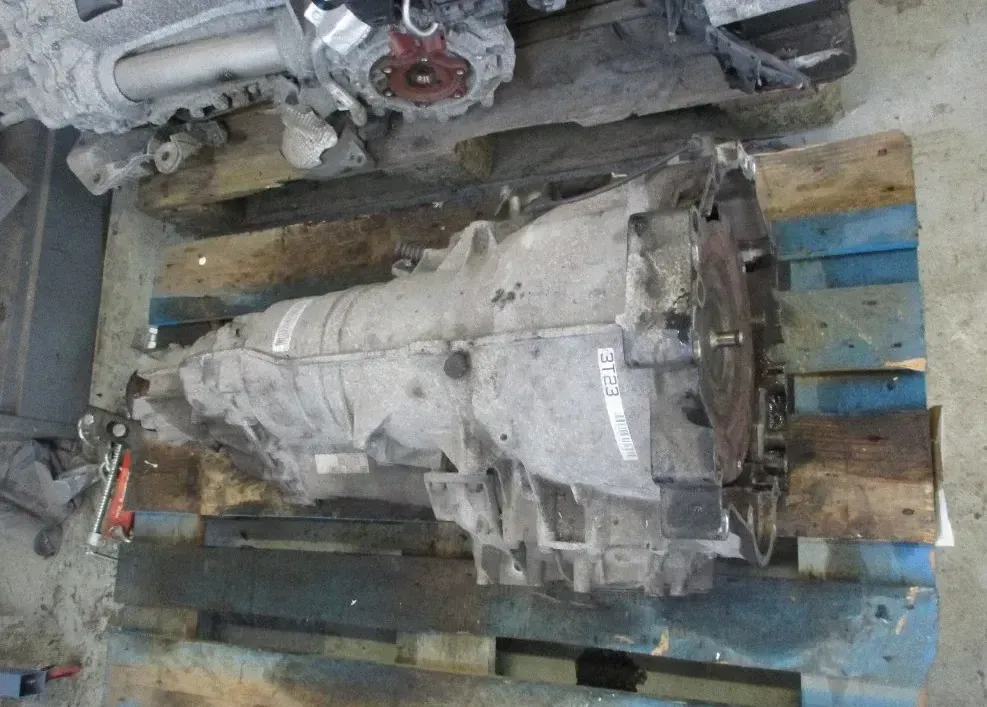 Automatikgetriebe - Audi A4, S4 (2007) JTR 09L 300 040 S - Bild 1