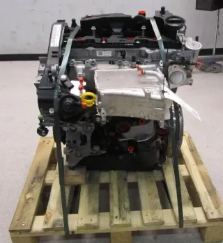 Motor Diesel - Skoda Octavia (2015) CRKB 04L100090C 38.790km - Bild 1