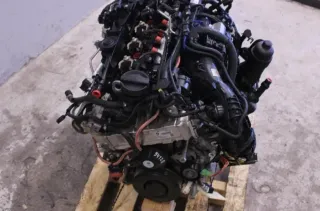 Motor Diesel - BMW 2-Series (2016) B47-D20A 11002473073 75.830km - Bild 4
