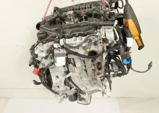 Motor Benzin - Citroen C4 (2022) 1637833880 30.580km - Bild 1