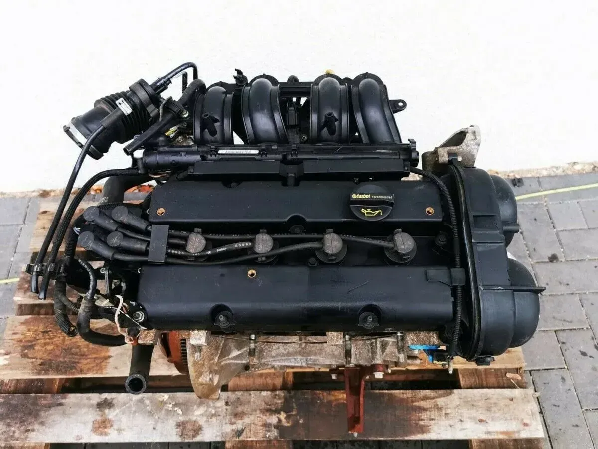 Ford Fiesta 1.25 Benziner Motor SNJA 54 Tkm komplett + Versand - Bild 1