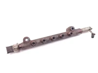 Einspritzleiste Verteiler 55490702 Opel Mokka Astra Zafira Insignia - Bild 1