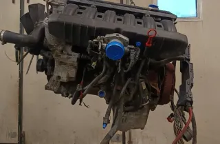 Motor Benzin - BMW 3-Series (1991) 11 00 1 738 597 - Bild 2