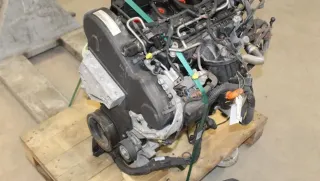 Motor Diesel - Skoda Fabia (2011) CAYB 03L100031DX - Bild 2