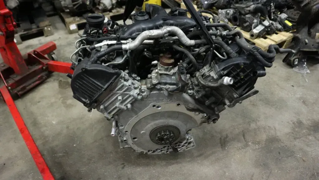 Motor Diesel - Audi A6, S6 (2014) CLAA 059 100 099 H - Bild 1