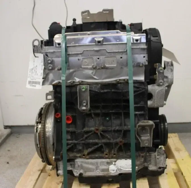 Motor Diesel - VW Golf (2021) DSUD 05L100032AX 16.780km - Bild 1