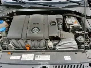 Getriebe VW Caddy, Golf, Touran NJC manuell 167917 KM komplett in - Bild 1