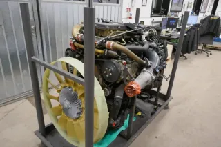 Motor Diesel - Mercedes (2019) 470913 - Bild 4