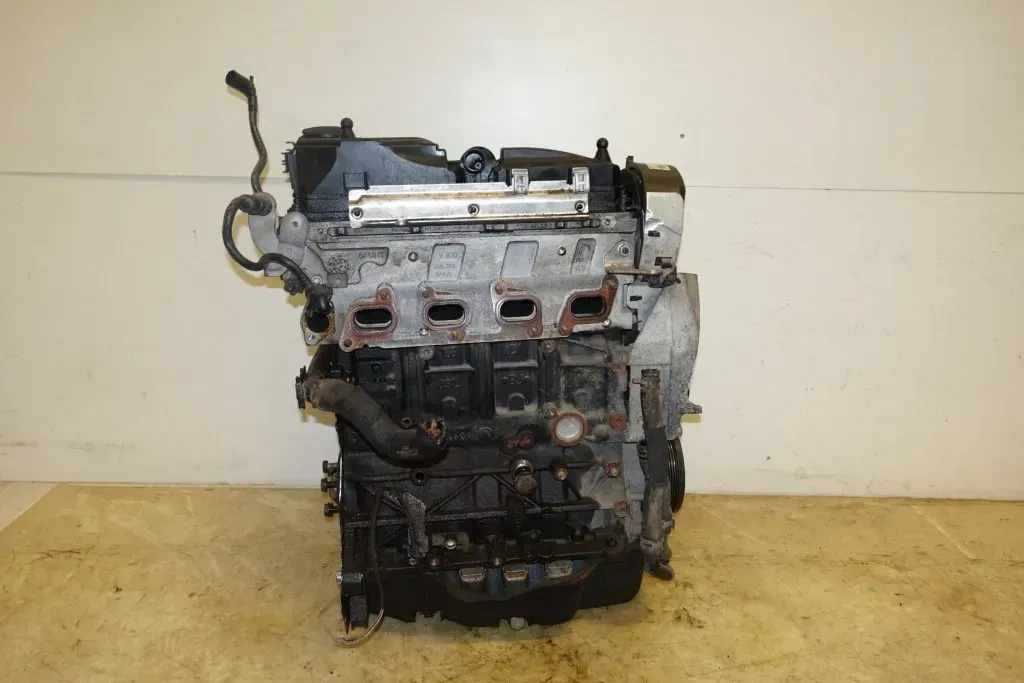 Motor Diesel - Skoda Rapid (2014) CAYC 03L 100 036 K - Bild 1