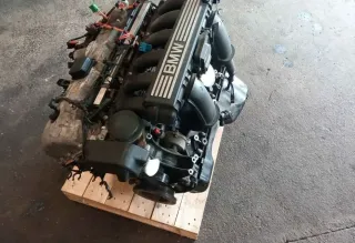 Motor Benzin - BMW 3-Series (2006) N52-B25A 11000415405 - Bild 3