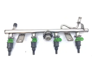 Einspritzleiste Verteiler A2710703595 Mercedes W203 W209 W211 - Bild 2
