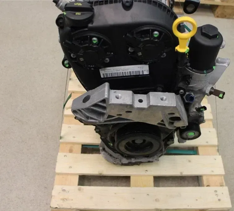 Motor Benzin - Audi Q3 (2020) DKTC 06K100039R 31.890km - Bild 1