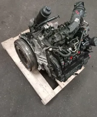 Motor Diesel - BMW 1-Series (2016) B37-D15A 11002455608 - Bild 2