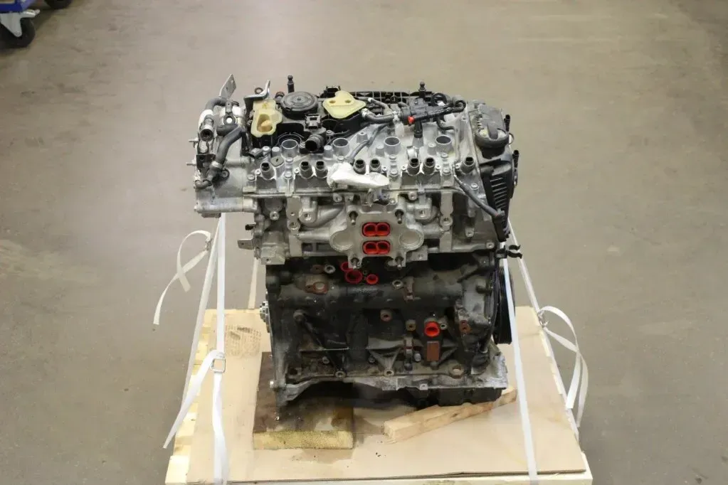 Motor Benzin - Audi A5 (2021) DMTA 06N100033F 34.810km - Bild 1
