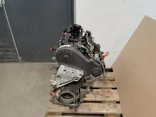 Motor Diesel - Audi A1 / S1 (2011) CAYC 03L 100 090 CX 111.530km - Bild 2