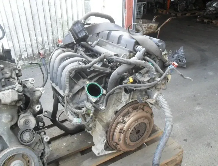 Motor Benzin - Citroen C8 (2006) - Bild 1