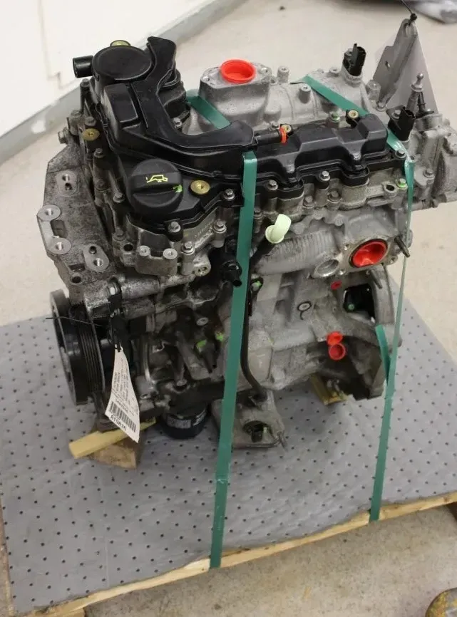 Motor Benzin - Citroen C4 Cactus (2019) HNP 1627638280 118.510km - Bild 1